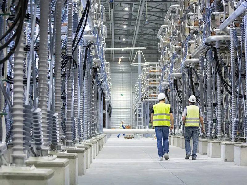 Comment fonctionnent les disjoncteurs à vide